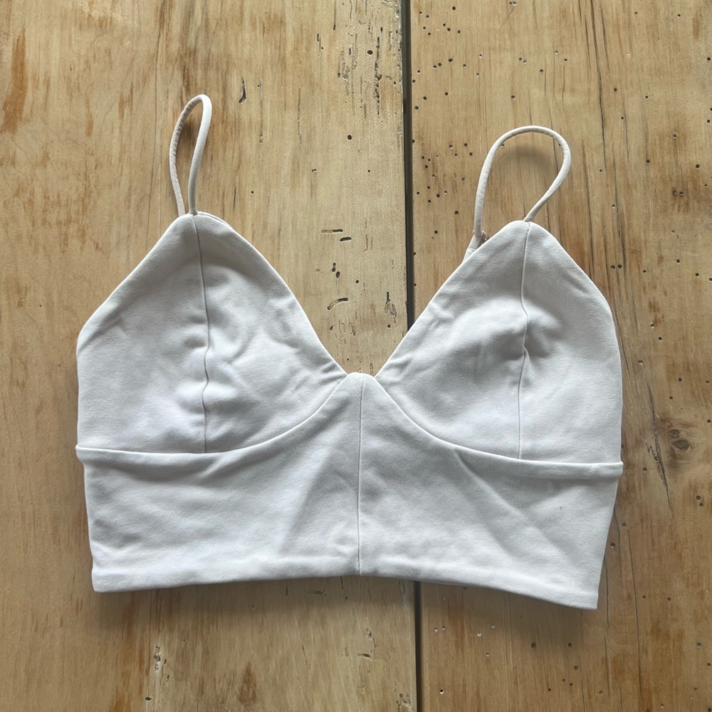 Aritzia Wilfred Free Bralette